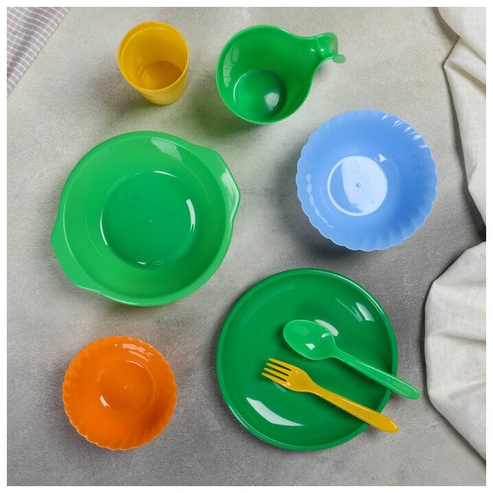 Альт-Пласт Набор посуды на 4 персоны "Весёлая компания", 36 предметов - фотография № 3