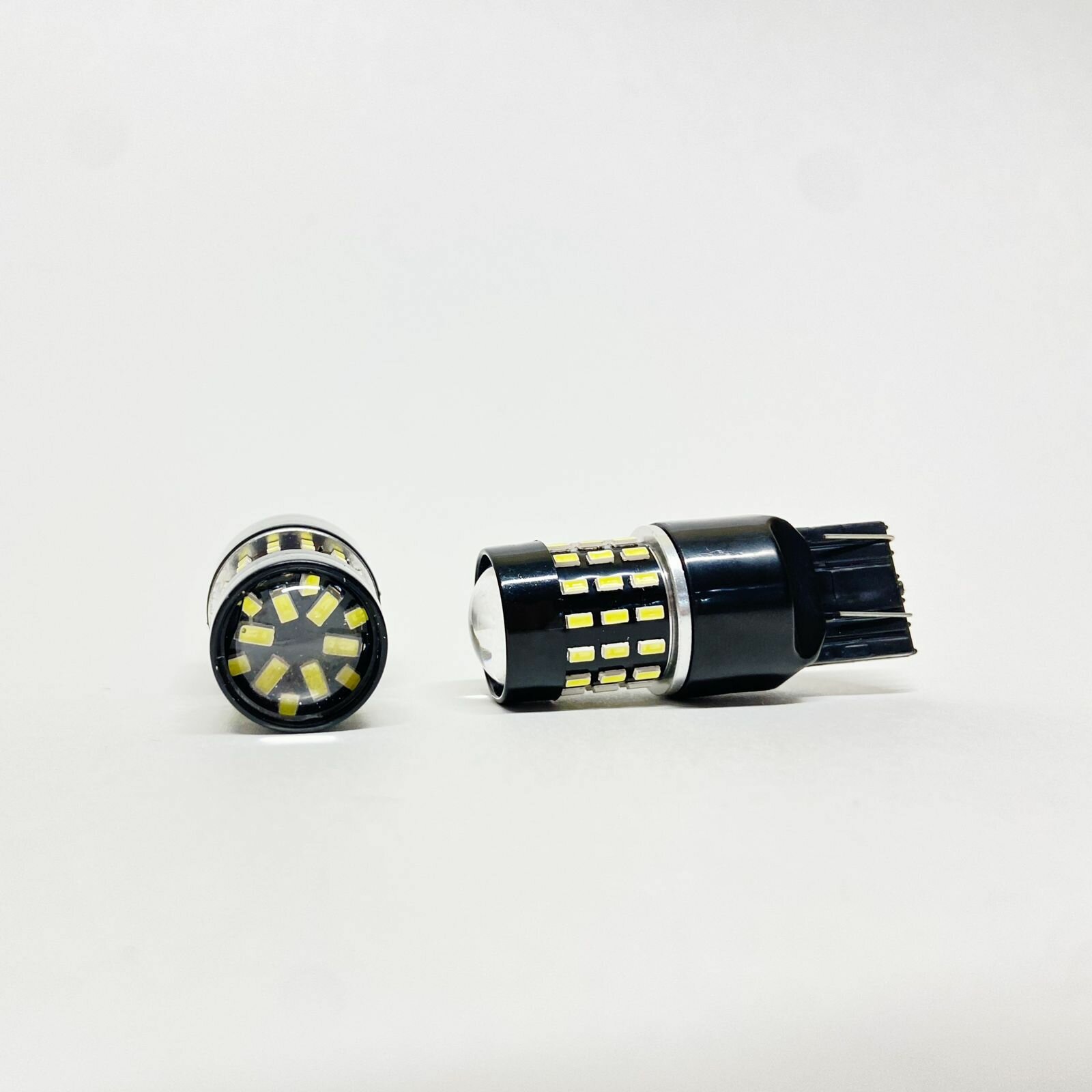 Светодиодные LED ДХО для Лада Веста / Гранта / Ларгус, W21/5W, комплект 2 шт.