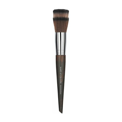 пудровая кисть для растушевки 122 Make Up For Ever Blending Powder Brush - 122