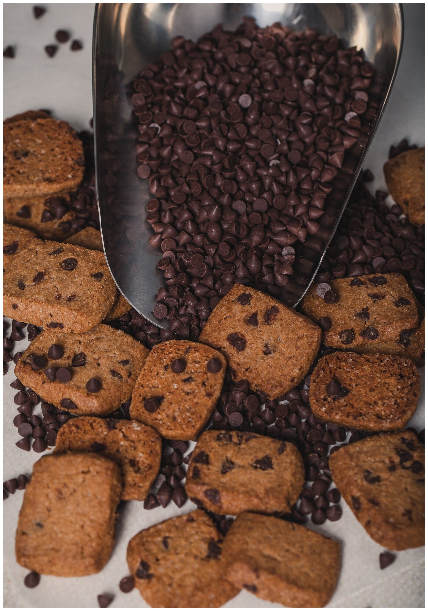 Печенье песочное, рассыпчатое, Куки с шоколадными каплями" Туиль"/с кусочками шоколада, 600 г