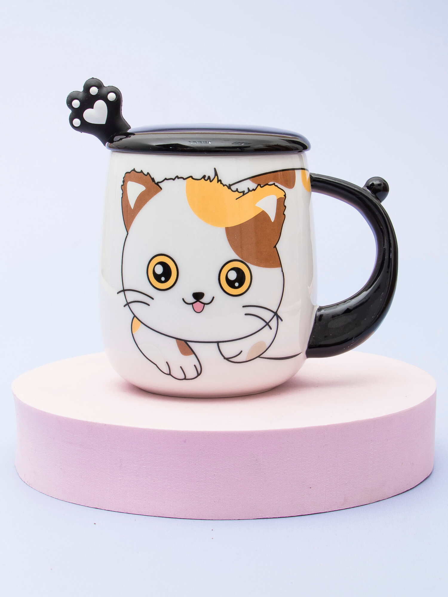 Кружка керамическая "Котик" желтый 430 мл, с крышкой и ложкой, чашка детская, аниме, женская, подарочная — фото 1