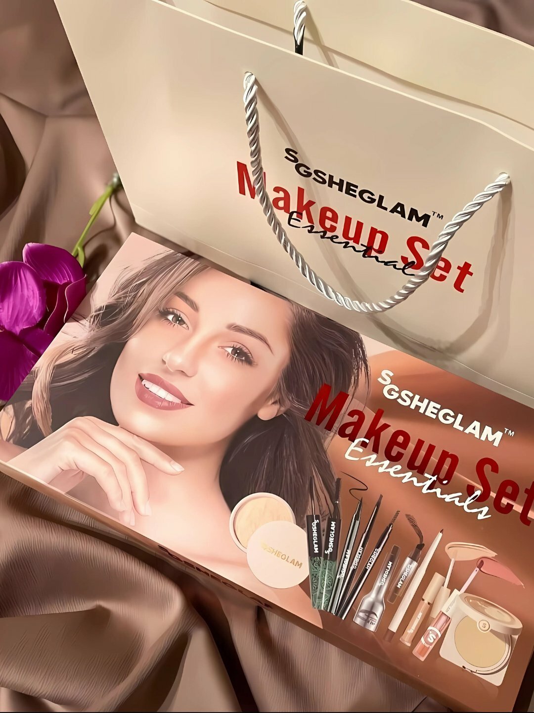 Подарочный набор SHEGLAM "Makeup Set Essentials", для макияжа