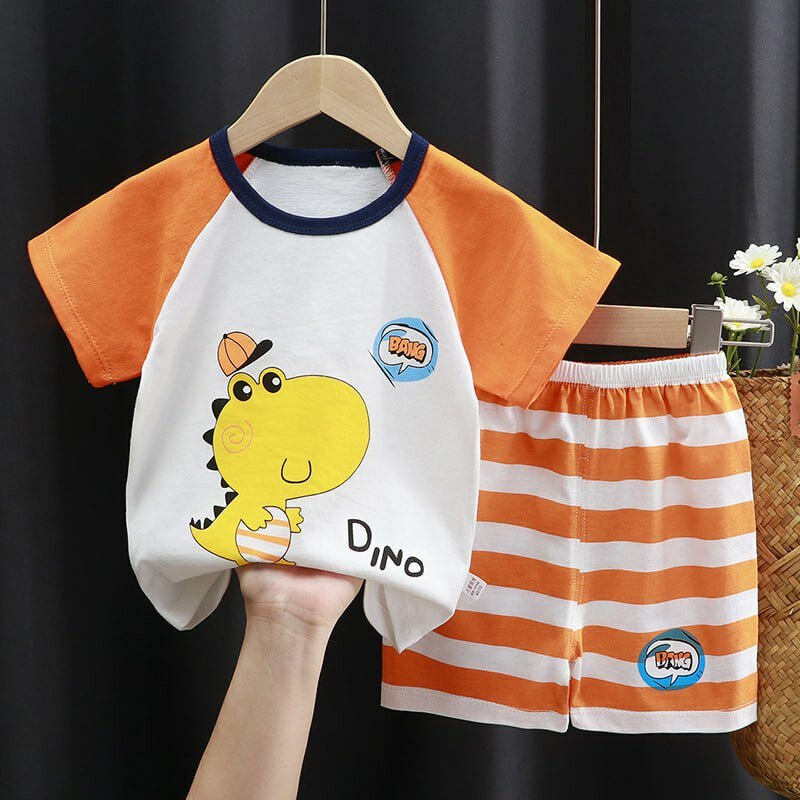 Комплект одежды Комплект из футболки и шорт