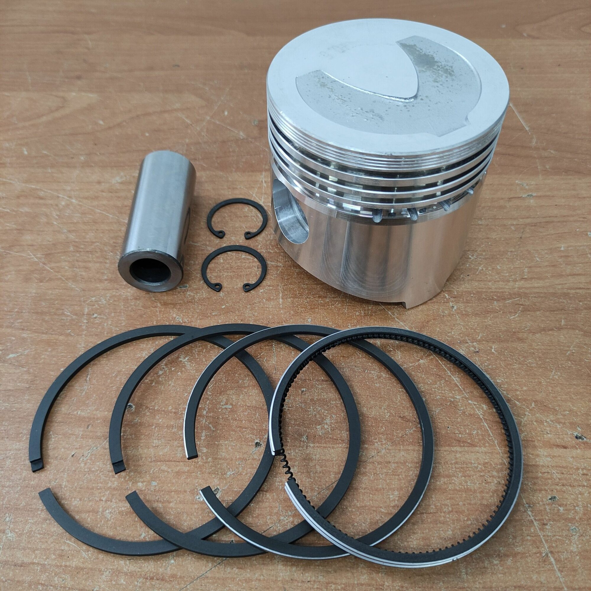 Поршень в сборе с выборкой R190 2 ремонт 0,50 мм. на дизельный двигатель на тяжелый мотоблок