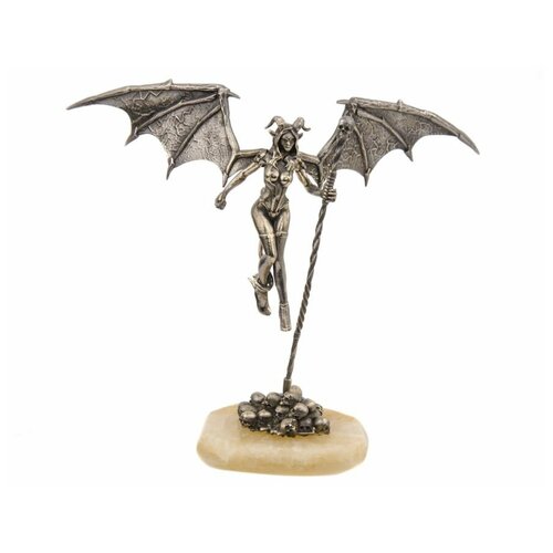 Статуэтка Суккуб на камне