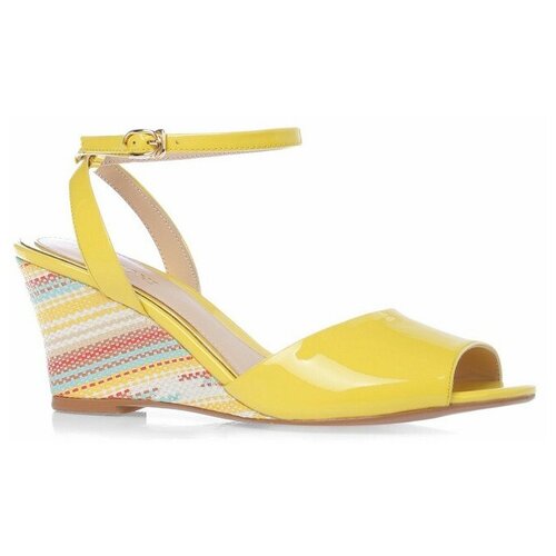 фото Basconi 100081bc босоножки женские желтый, лакированная кожа