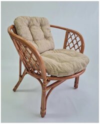 Кресло из натурального ротанга со светлой подушкой Багама, цвет миндаль