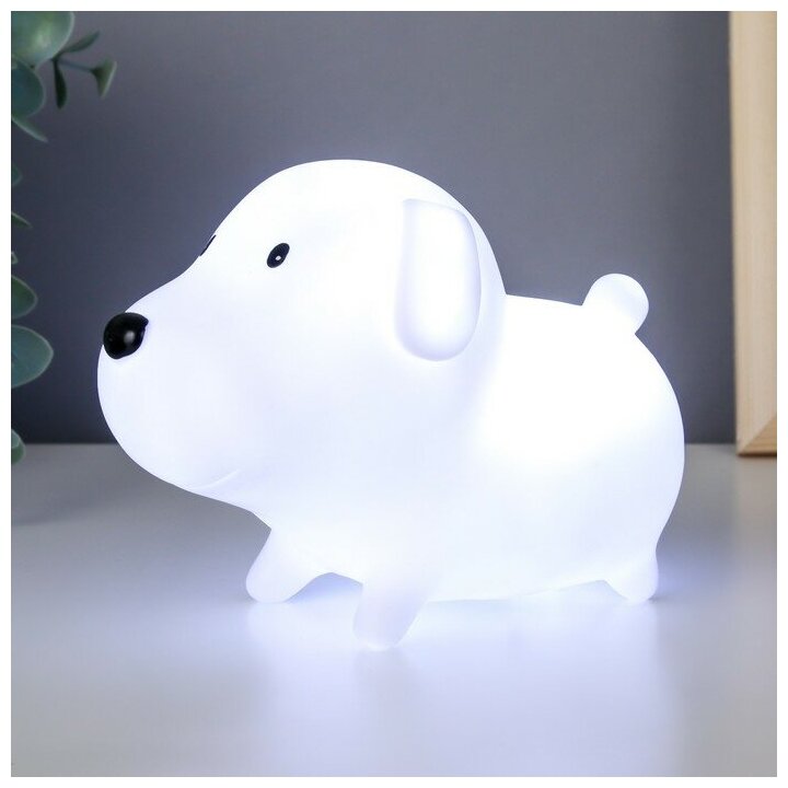 Ночник "Маленькая собачка" LED от батареек 3xLR44 белый 14,5х8 см - фотография № 2