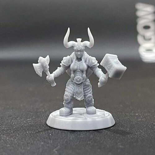 Миниатюра для настольной игры / Дворф #13 (Warcraft) Масштаб 32мм (не высота)