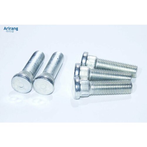 Шпилька колесная передней ступицы Arirang ARG17-6099 246₽