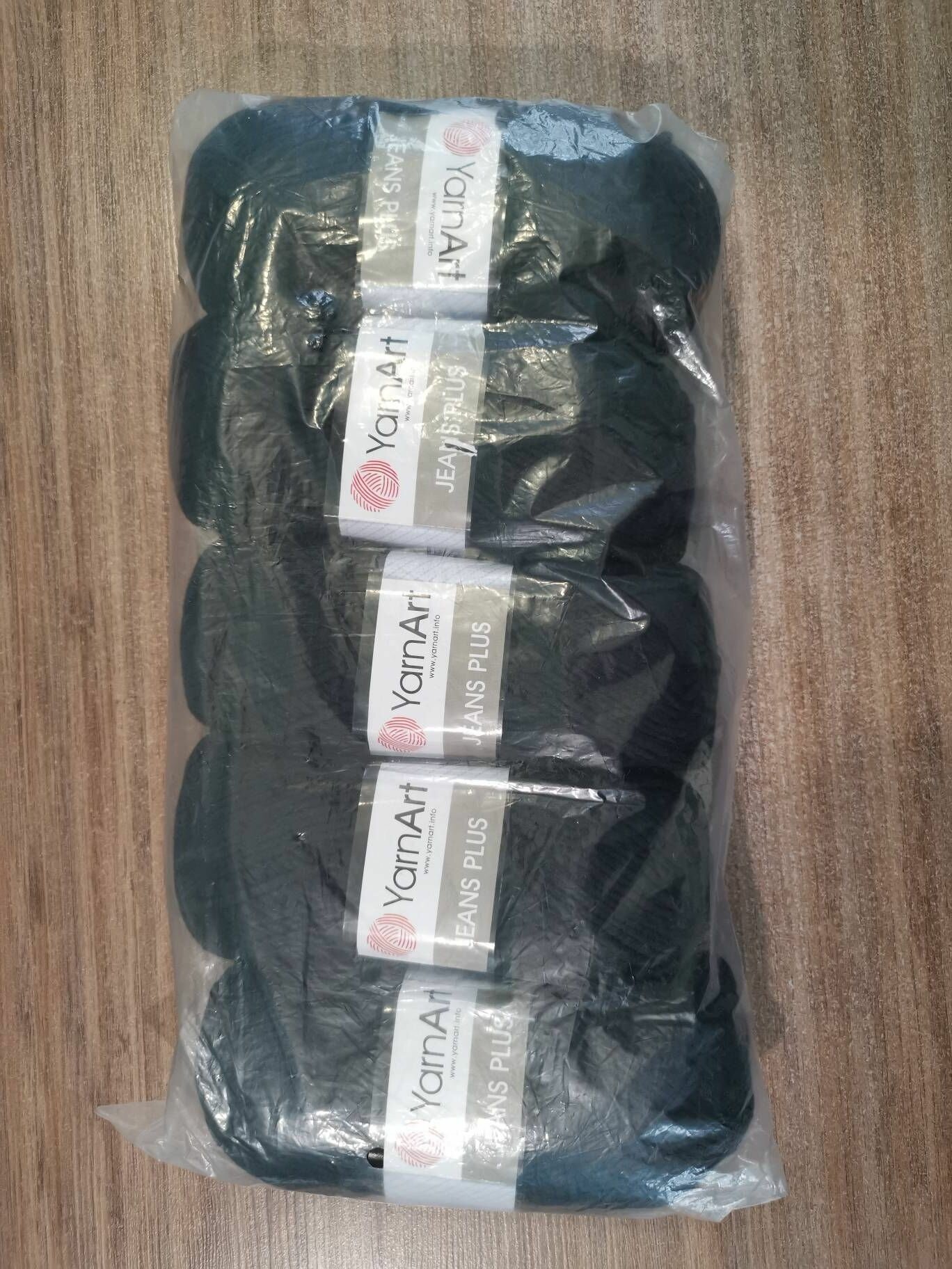Пряжа Джинс Плюс (Jeans Plus Yarnart) упаковка 5 мотков 100 г. 160 м. 55% хлопок 45% полиакрил цвет 53 черный