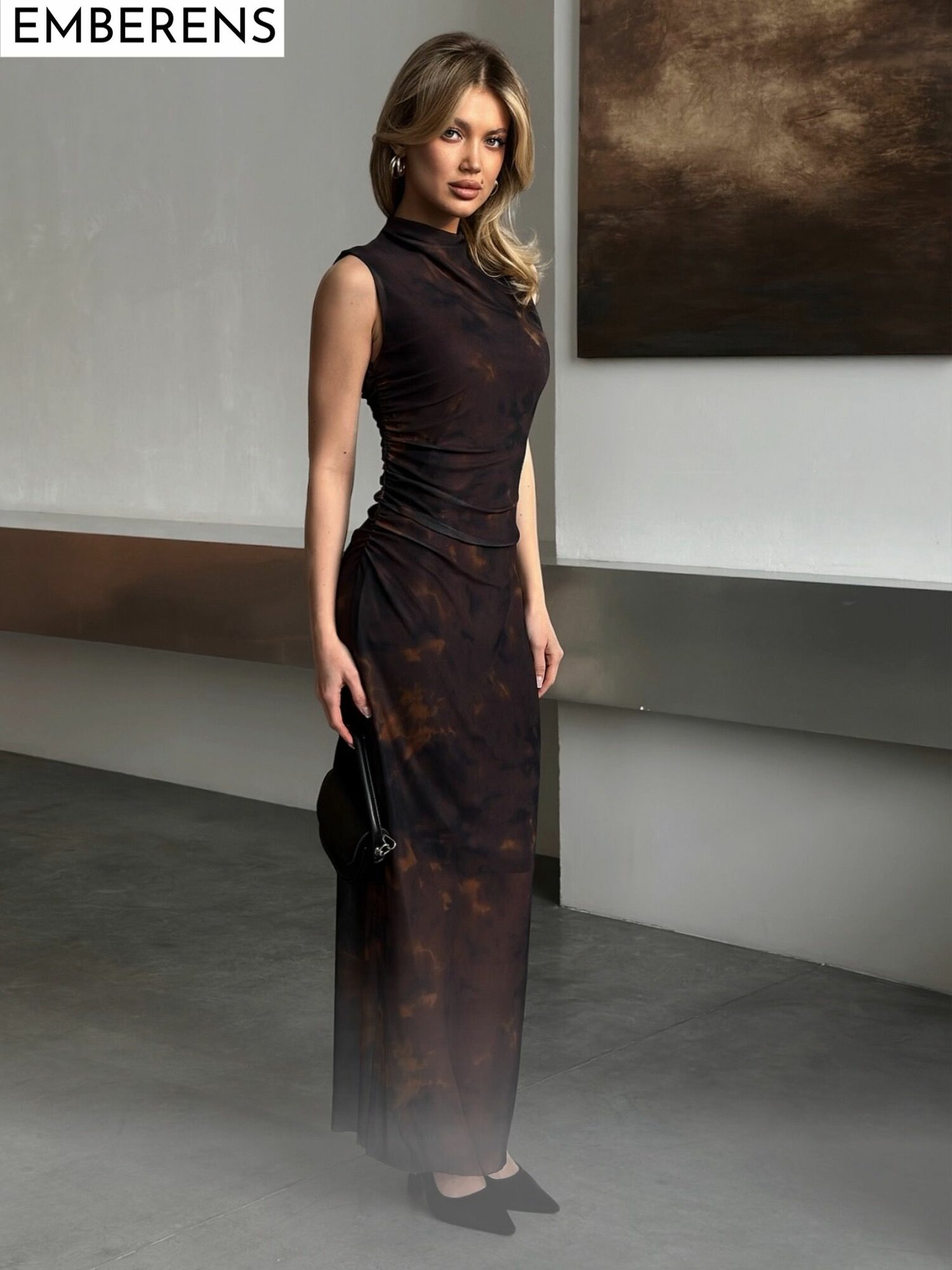 Платье Осень-зима 2025