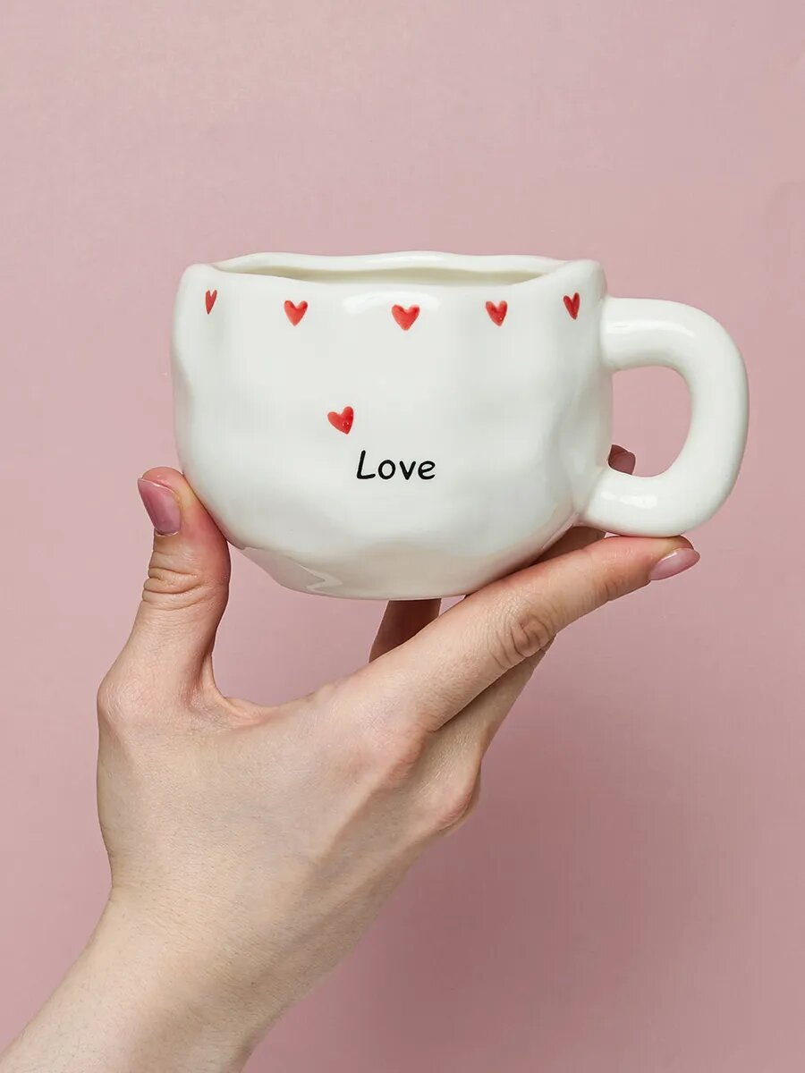 Чайная пара от бренда "Тепло в руках" - "Сердце", из керамики, белая, красная, ручная работа — фото 1