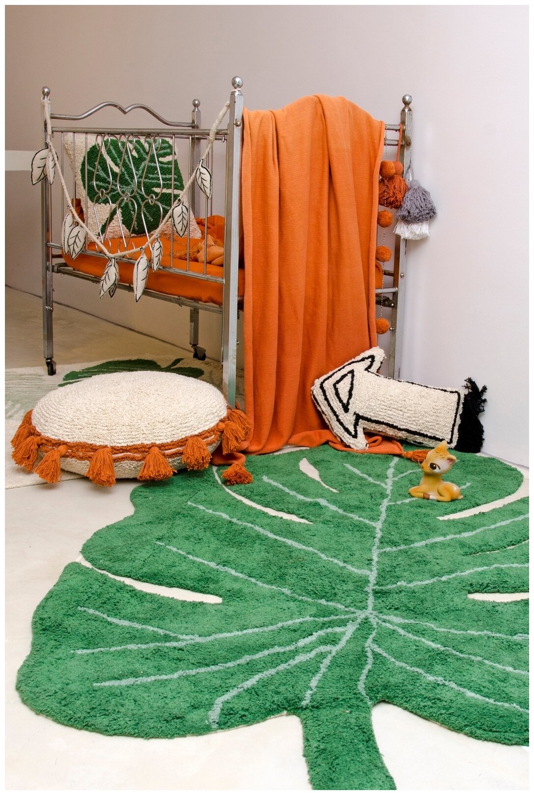 Ковер на пол в спальню, гостиную, детскую оливковый, бежевый 1,2 на 1,8 м Lorena Canals Cotton Monstera Sheet Olive C-MON-OLV Hoff - фото №3