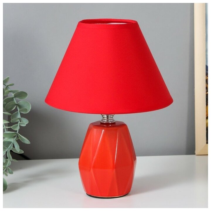 Настольная лампа 16877/1RD E14 40Вт красный 18х18х24 см