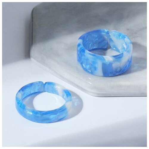 фото Queen fair набор 2 кольца из акрила "дуос", цвет ярко- синий, размер 17-17,5