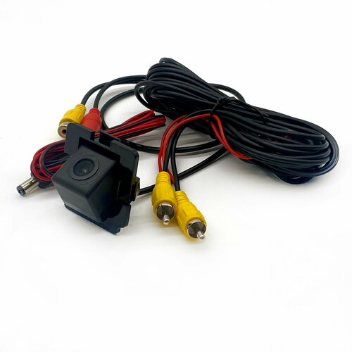 Камера заднего вида в плафоне Mitsubishi Oultander XL Outlander 3 185900₽