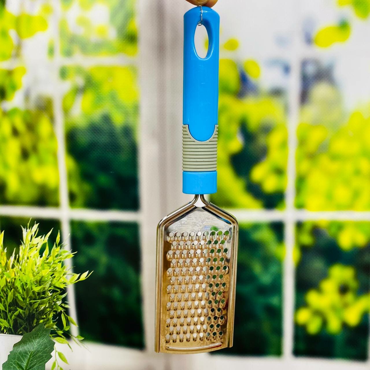 фото Ручная терка для мелкой шинковки овощей