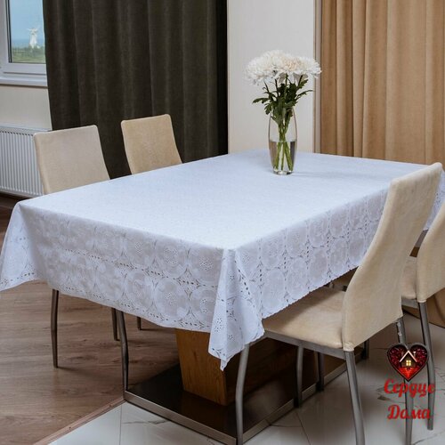 Клеенка-скатерть на стол