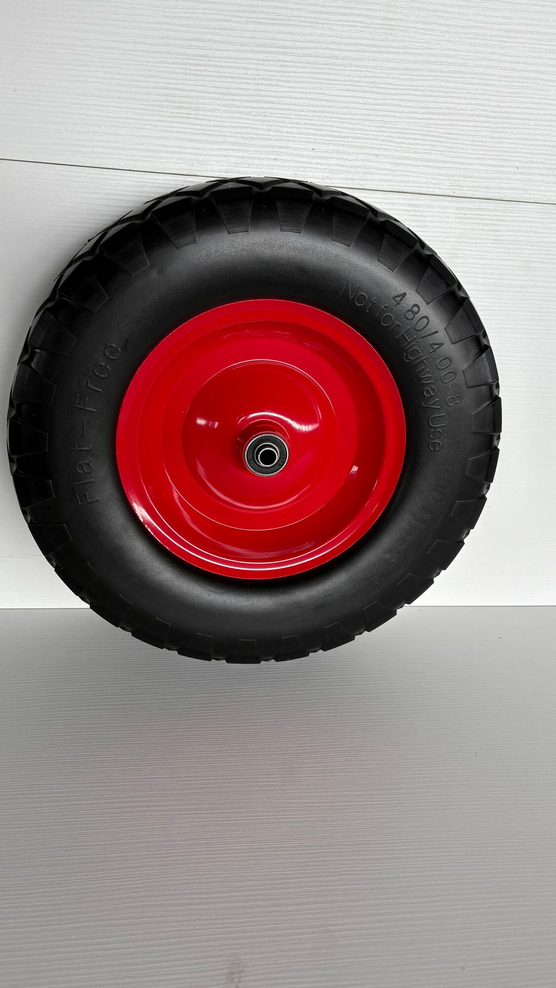 Колесо для тачки полиуретановое литое 4.80/4.00-8 с подшипником диаметр 400мм ось 12мм ступица 100 мм не прокалываемое полнотелое