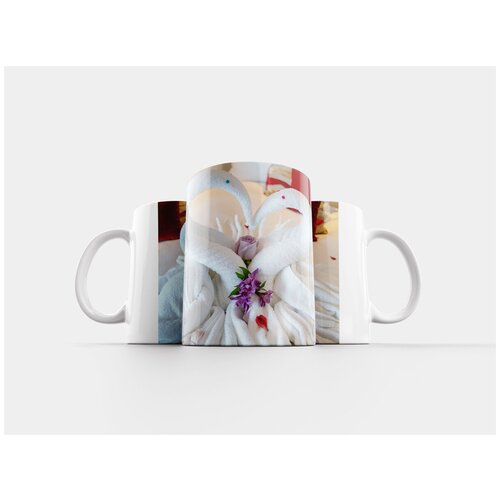 фото Кружка "полотенца, лебеди, круиз" 320 мл lotsprints