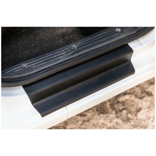 фото Накладки на пороги lada granta, lada kalina, datsun on-do, datsun mi-do artform