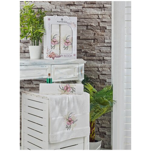 фото Oran merzuka полотенце corin цвет: кремовый (50х90 см,70х140 см)