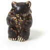 Фарфоровая фигура Медвежонок кушает. Royal Copenhagen - изображение