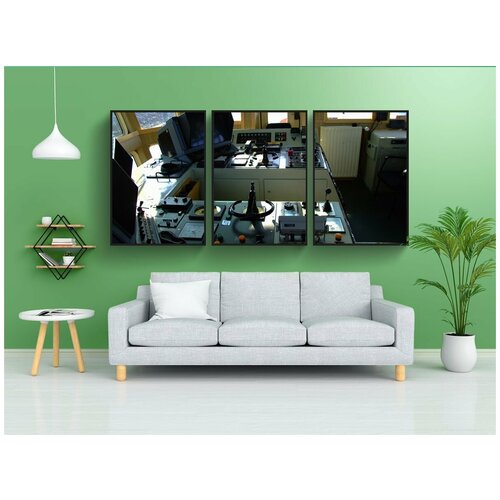 фото Набор модулных постеров для интерьера "буксир, на мосту, капитан кресло" 60x90 см. в тубусе, без рамки lotsprints