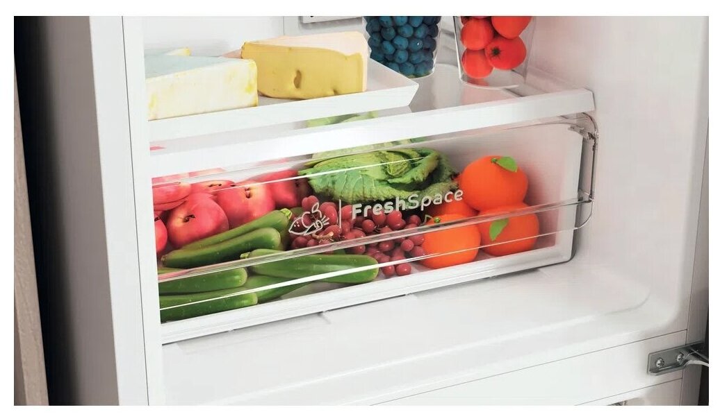 Холодильник Indesit ITR 4160 W белый