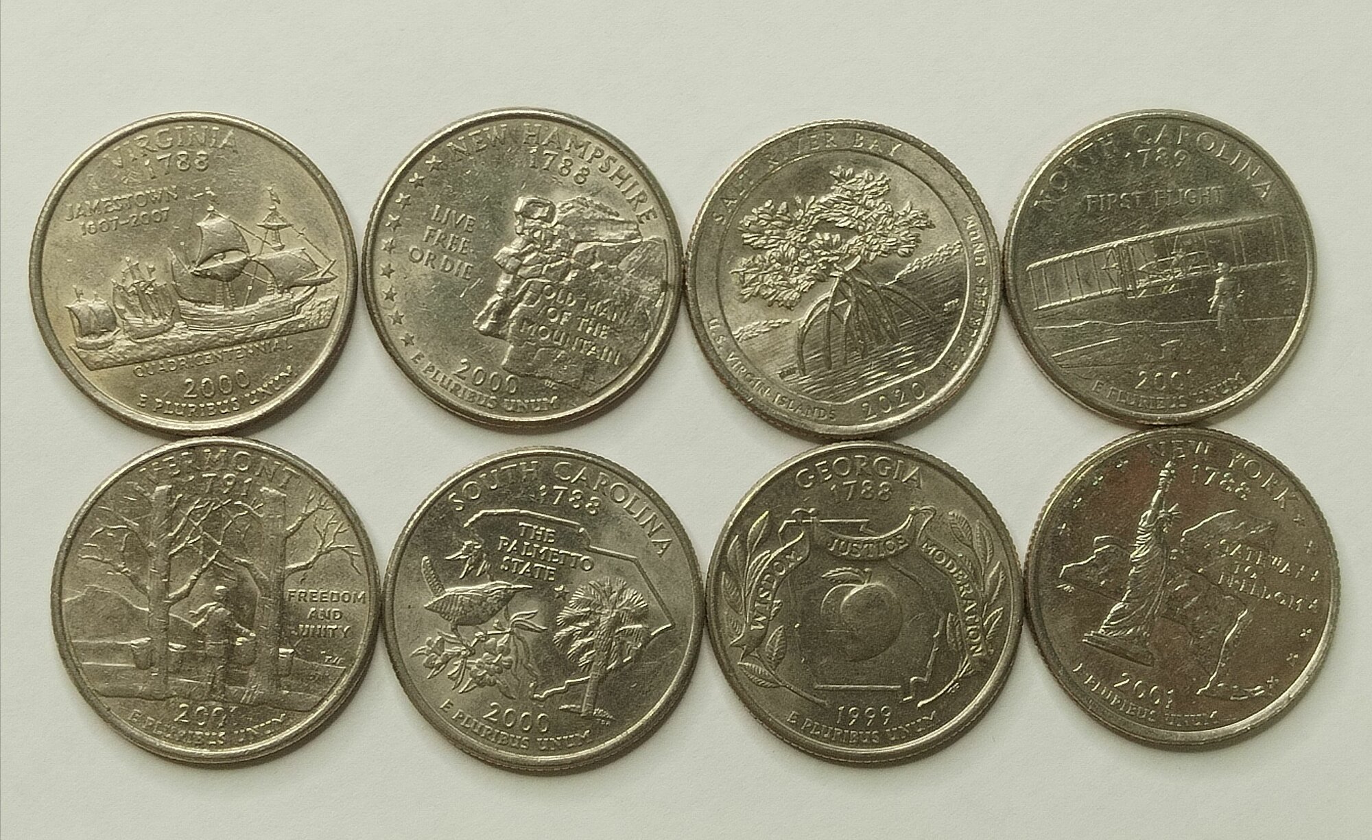 США набор 8 монет квотеры (25 центов). Штаты, территории и др. Из обращения.