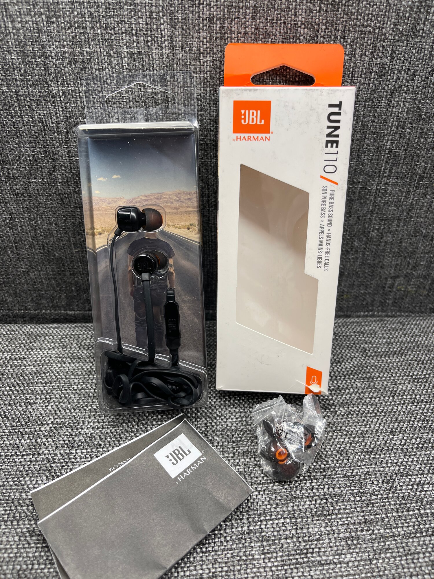 Проводные наушники JBL Tune 110, mini jack 3,5 mm, черный