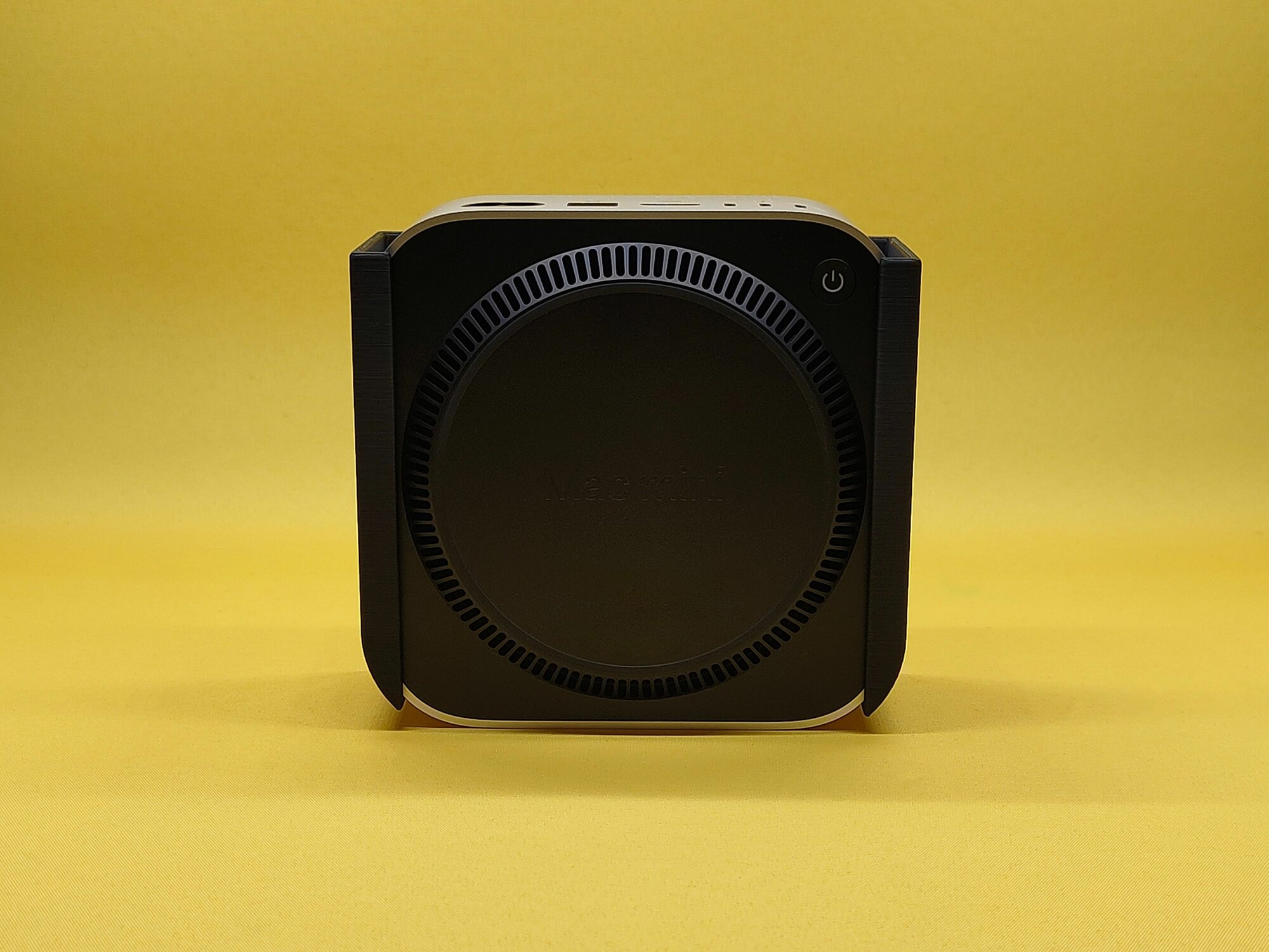 Крепление для Mac mini M4 2024 (черное) — фото 1
