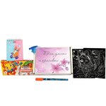 Развивающий игровой подарочный набор для девочек (2 гравюры А6, лизун антистресс, пластилин, ручка с котами, блокнот) / подарок для девочек 5-11 лет - изображение