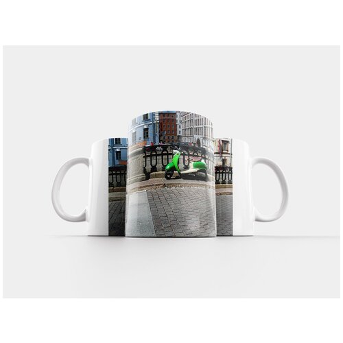 фото Кружка "скутер, зеленый, улица" 320 мл lotsprints