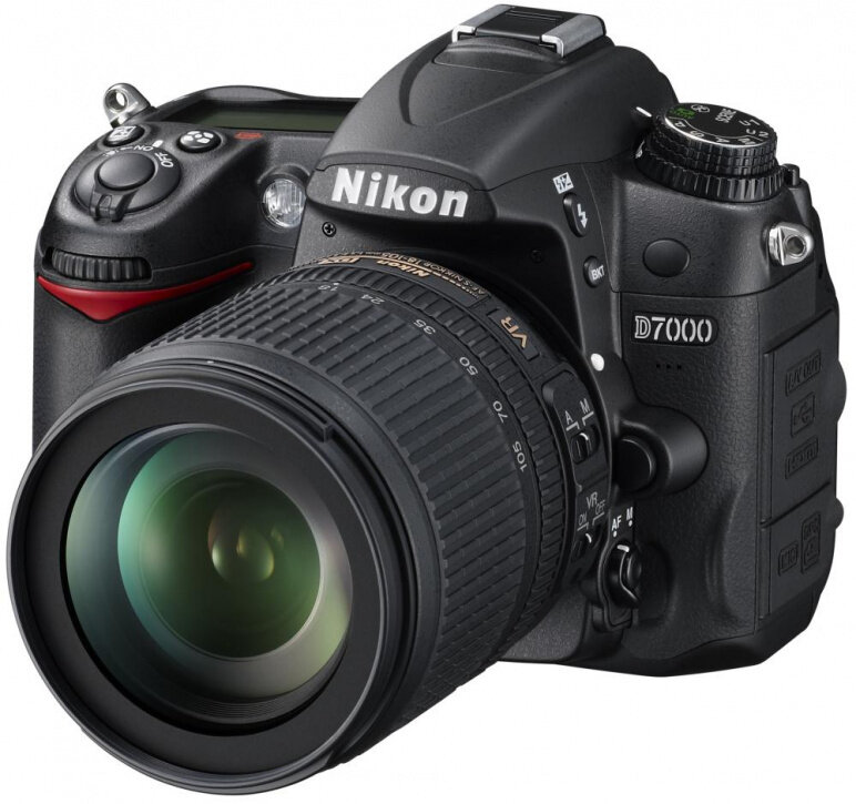 Фотоаппарат Nikon D7000 Kit 18-105mm
