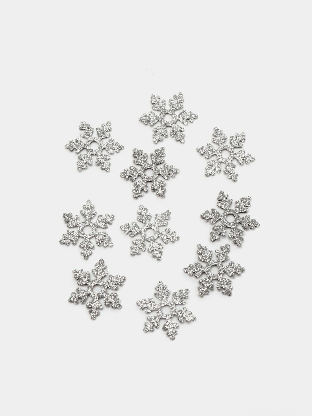 Снежинки из цветного фоамирана