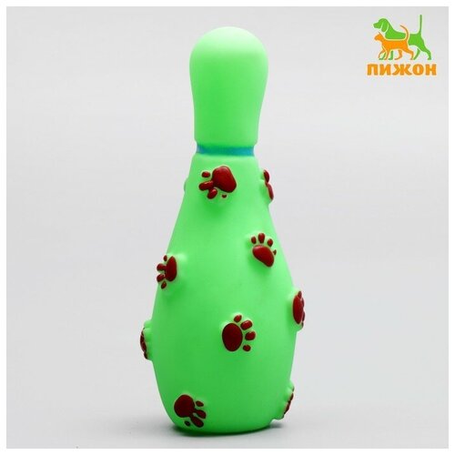 Игрушка пищащая Кегля для собак, 14 см, зелёная игрушка пищащая для собак корова кегля 14 см белая розовая