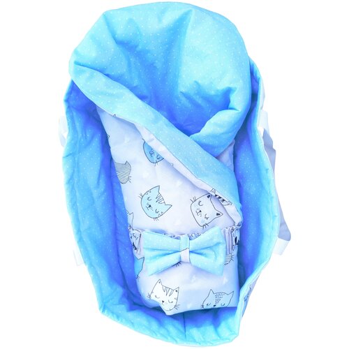 фото Аксессуары для большой куклы 40 - 50 см. комплект для прогулки lili dreams: переноска и одеяло с бантом, киса в голубом