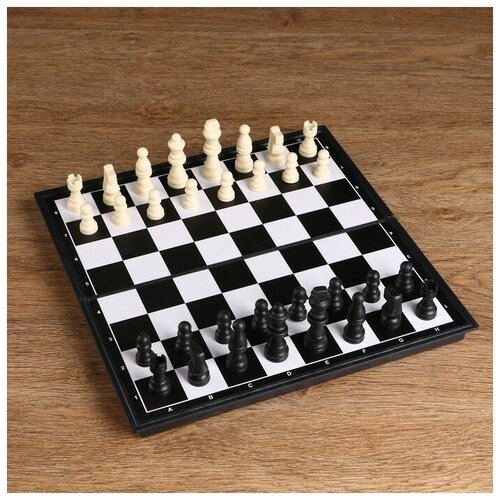 Шахматы Слит, (фигуры пластик, доска пластик 31х31 см, король 6,5 см, пешка 3 см