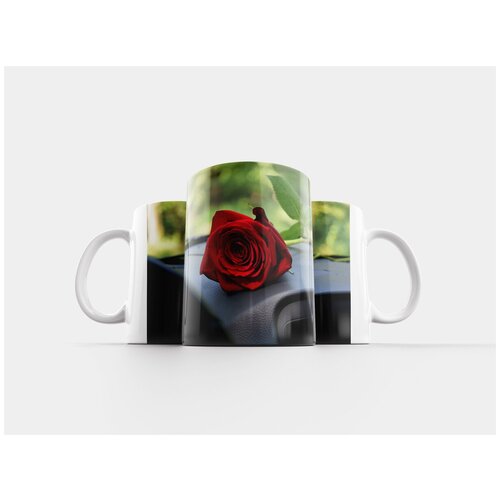 фото Кружка "красная роза на приборной панели автомобиля, любовь, романтичный" 320 мл lotsprints