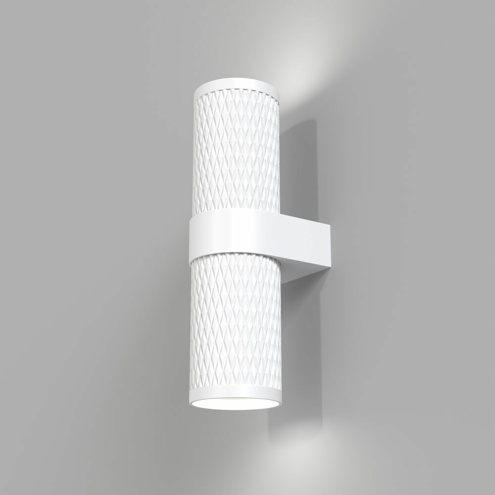 Настенный светильник (бра) Maytoni, Focus Design, GU10, 7 Вт, IP20, белый, под две лампы