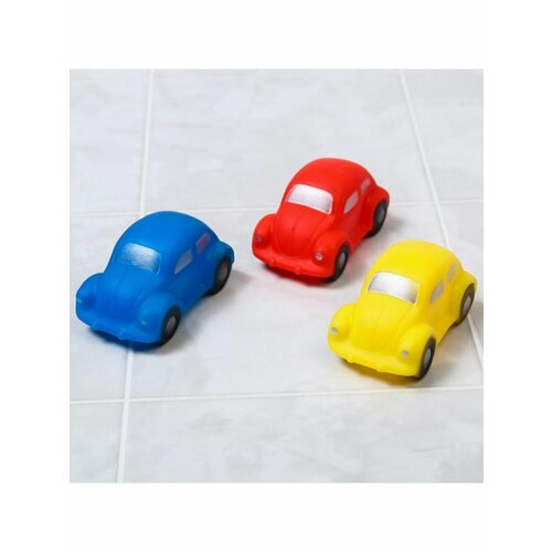 Игрушка для игры в ванне Машинка, с пищалкой, цвет