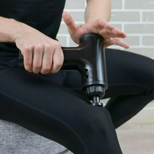 Перкуссионный массажёр Gezatone AMG140 4710₽