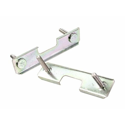 Комплект планок крепления задних брызговиков 2 шт на Лада 4х4 372₽