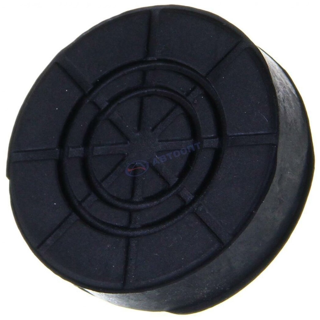 Опора металлическая с резиновой накладкой (адаптер) для бутылочных домкратов со оком D-28мм (OHT1056A-28) "OMBRA" (Тайвань)