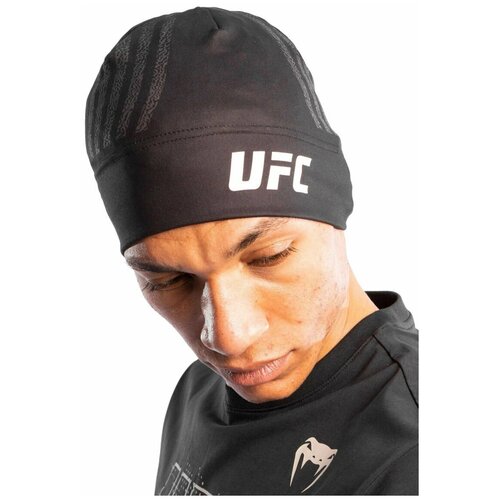 Шапка UFC Venum Authentic Fight Night Black