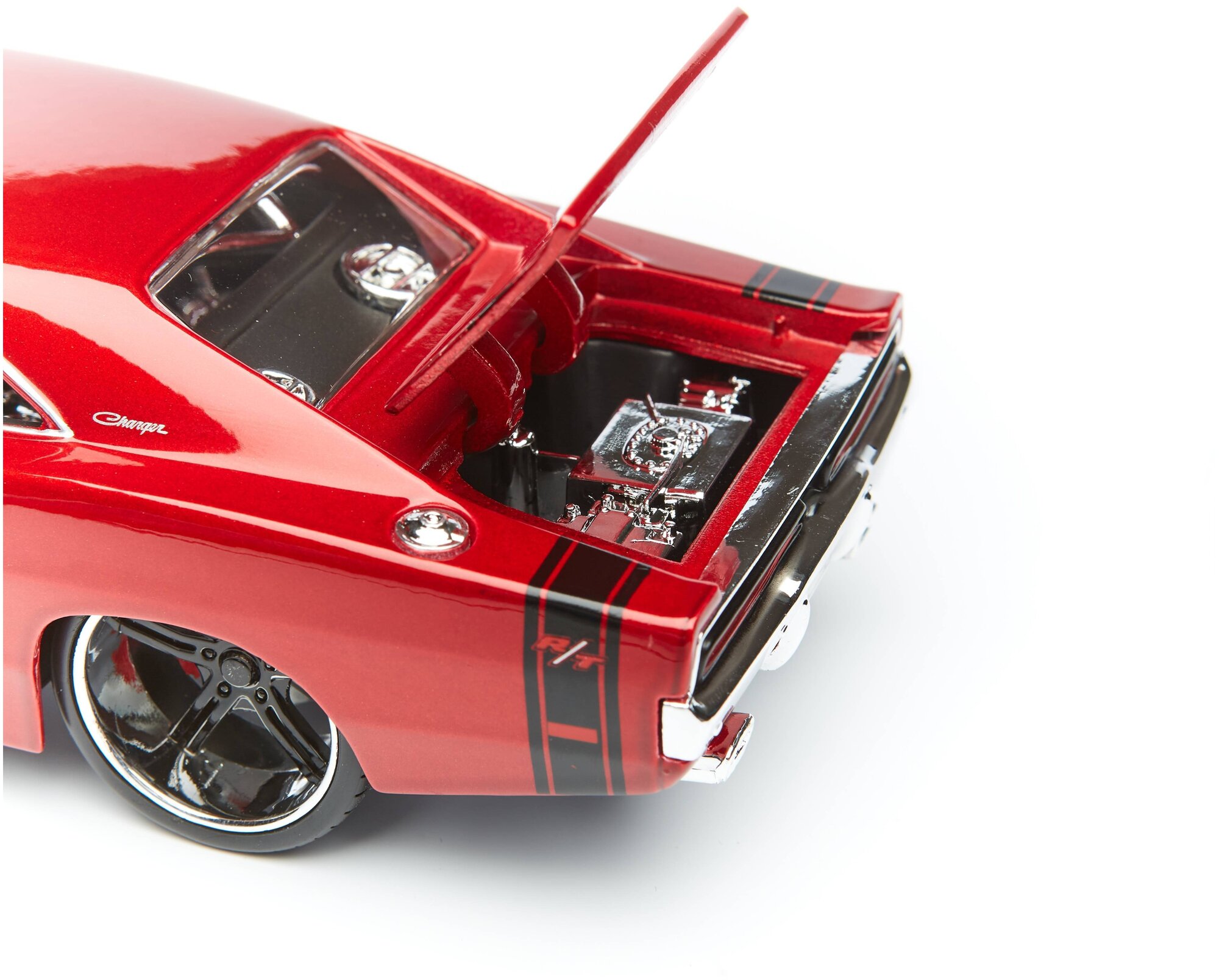 Maisto Машинка 1:24 "Design Classic Muscle - 1969 Dodge Charger R/T", красная - фото №7