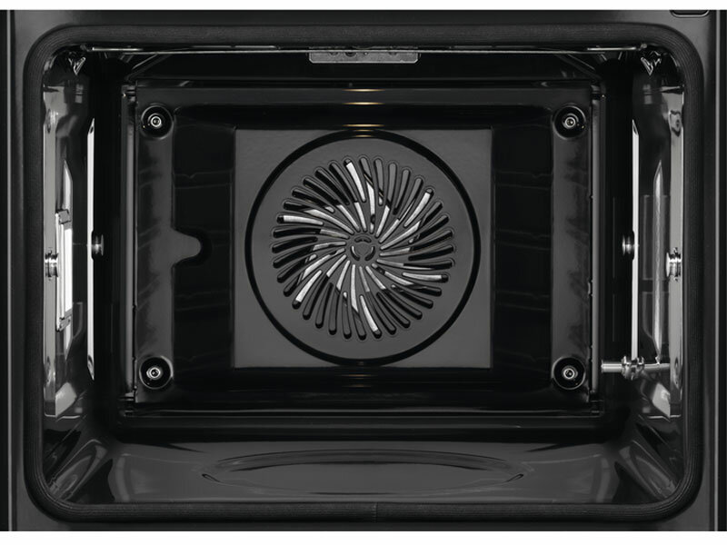 Обзор: Электрический духовой шкаф Electrolux EOE7P31Z