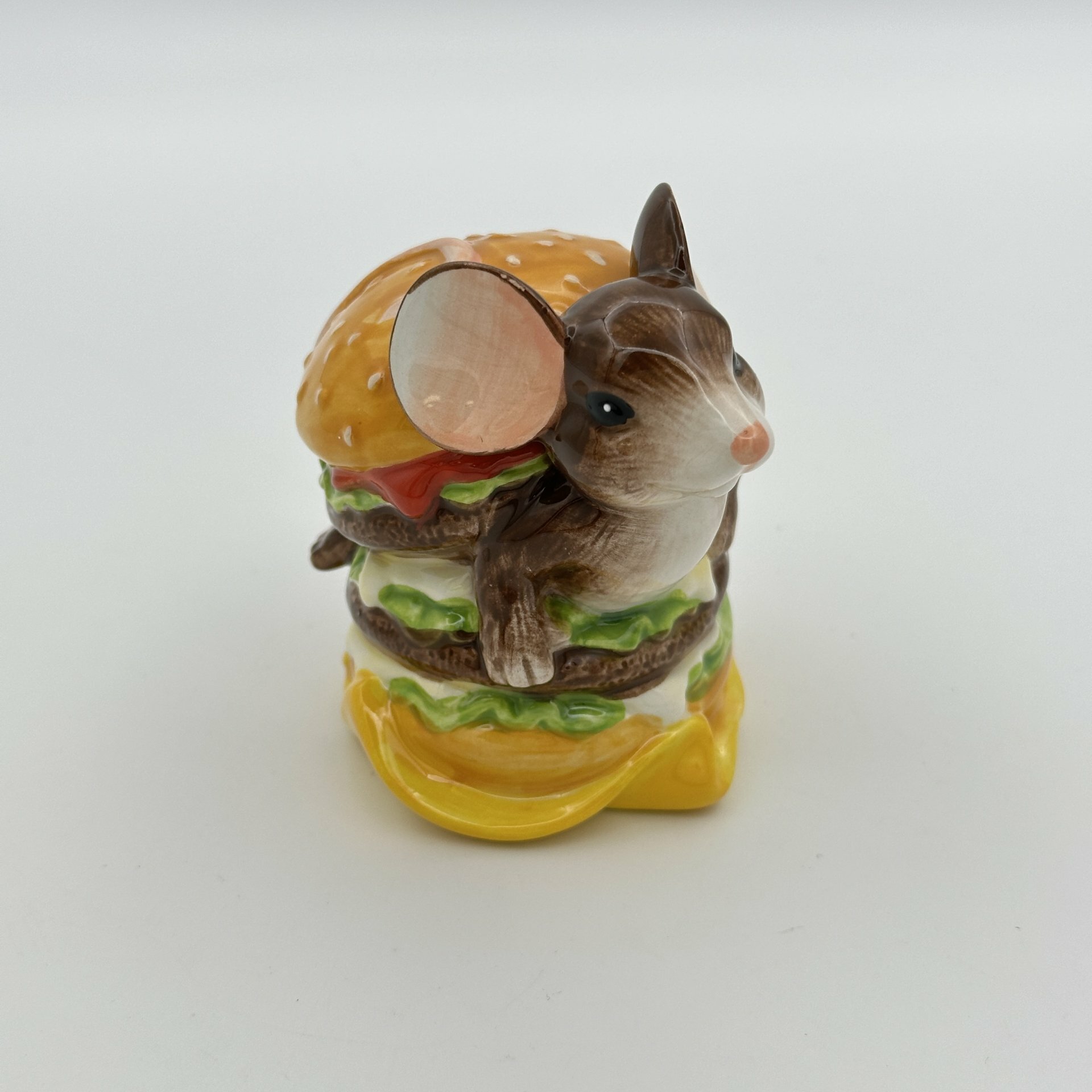 фото Статуэтка "Мечты сбываются", фарфор, Pavone, Италия, 2023 г.